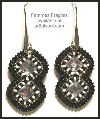 Femmes Fragiles Black&White Earrings