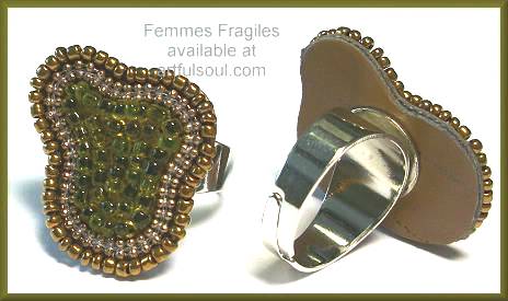 Femmes Fragiles Olive/Bronze Ring