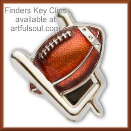Finders Key Purse Clip Touchdown