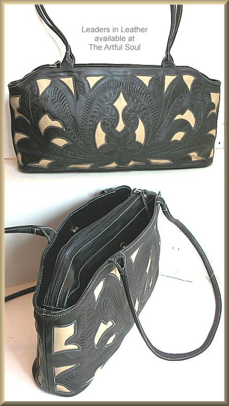 Leaders in Leather Black/Ivory Compartment Bag