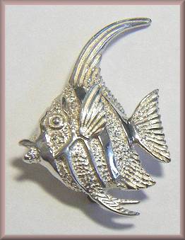 The Touch SS Fish Pin