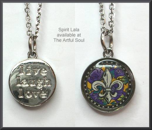 Spirit Lala Fleur De Lis Circle Necklace