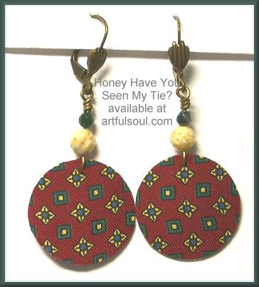 Honey Have You Seen My Tie? Classic Green on Red Earrings