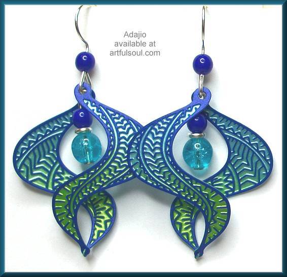Adajio Big Ombre Figure 8 Earrings