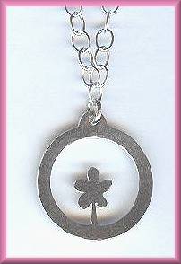 Annaliese Flower Necklace