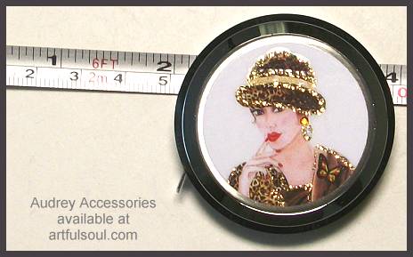 Audrey Tape Measure in Leopard Lady