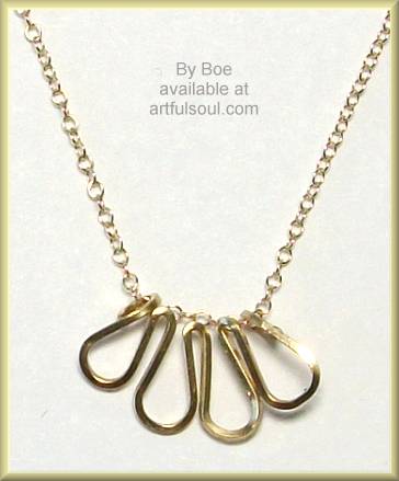 by Boe Daisy Petals Necklace