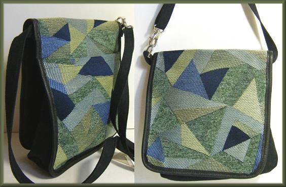 Erda Flip Flap Petite in Bluetooth