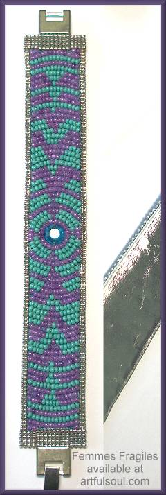 Femmes Fragiles Turquoise/Orchid Patterns Bracelet