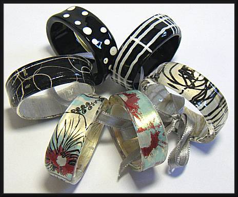 Orna Lalo Black/White Napkin Rings Set