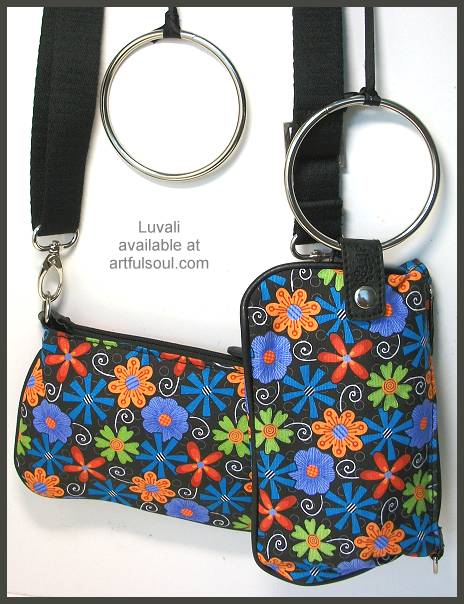 Luvali Convertible Wristlet Messenger Petunias