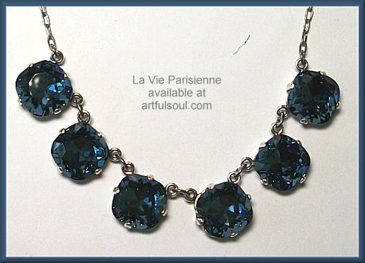 La Vie Midnight Necklace