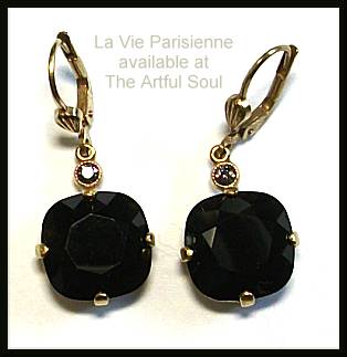 La Vie Golden Jet Earrings