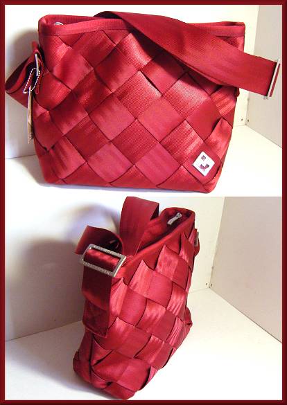 Maggie Bags Small Messenger in Dark Red