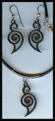 Lennart Eriksson Black Scroll Necklace Set