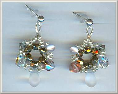 Margo Pearl Whisper Earrings