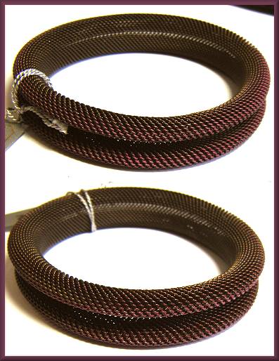 Sarah Cavender Curled Bangle Brown/Raspberry