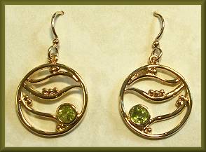 Sierra Vermeil Ribbons Peridot Earrings