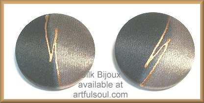 Silk Bijoux Natasha Small Earrings