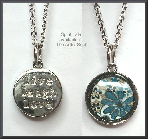 Spirit Lala Teal Flower Circle Necklace