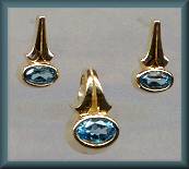 The Touch 14kt Blue Topaz Set