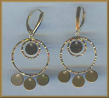 Zoe B 14kt Hammered Ring Shiny Disc Earrings