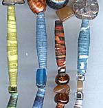 Zendik Magazine Beads Text